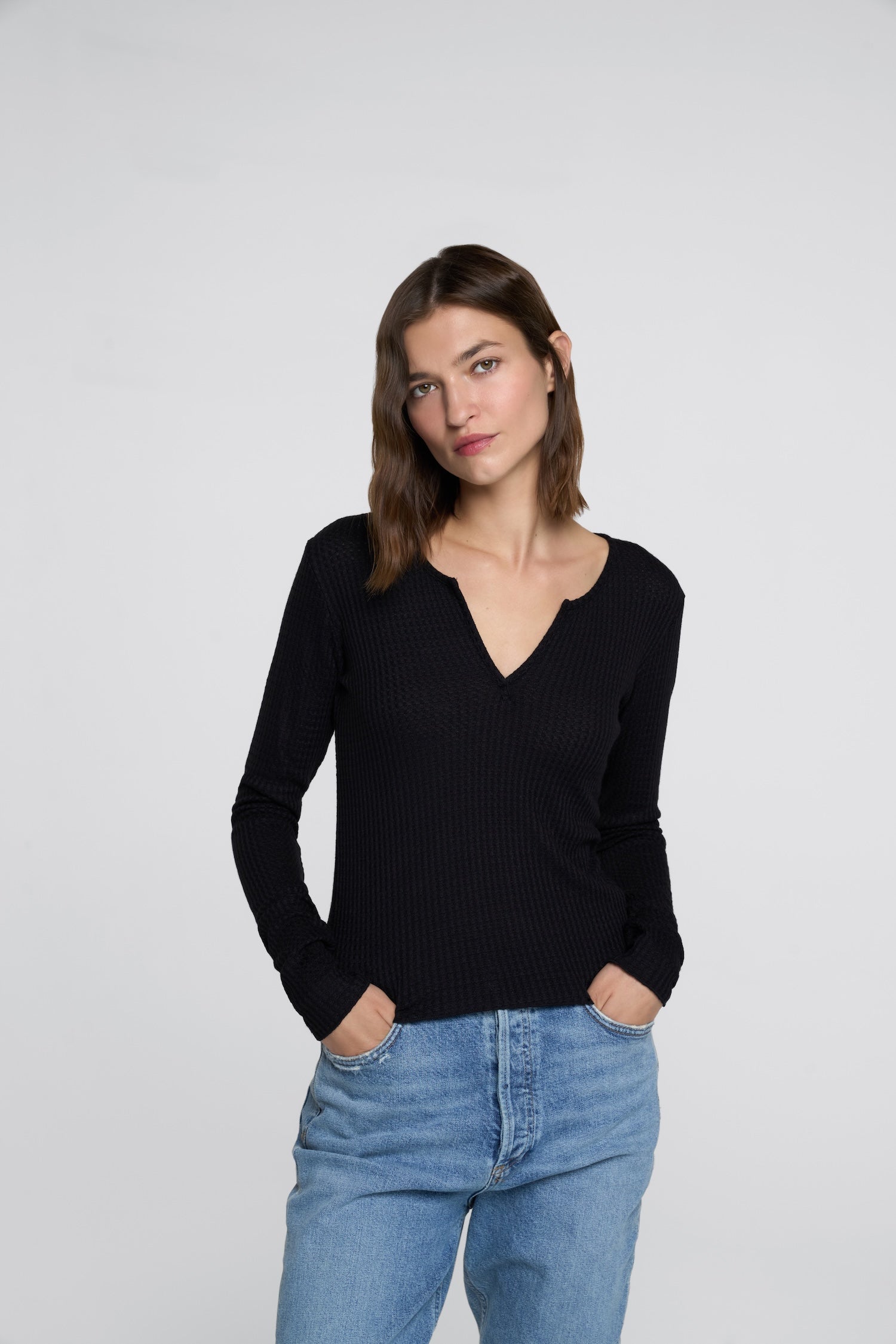 GWEN - BLACK