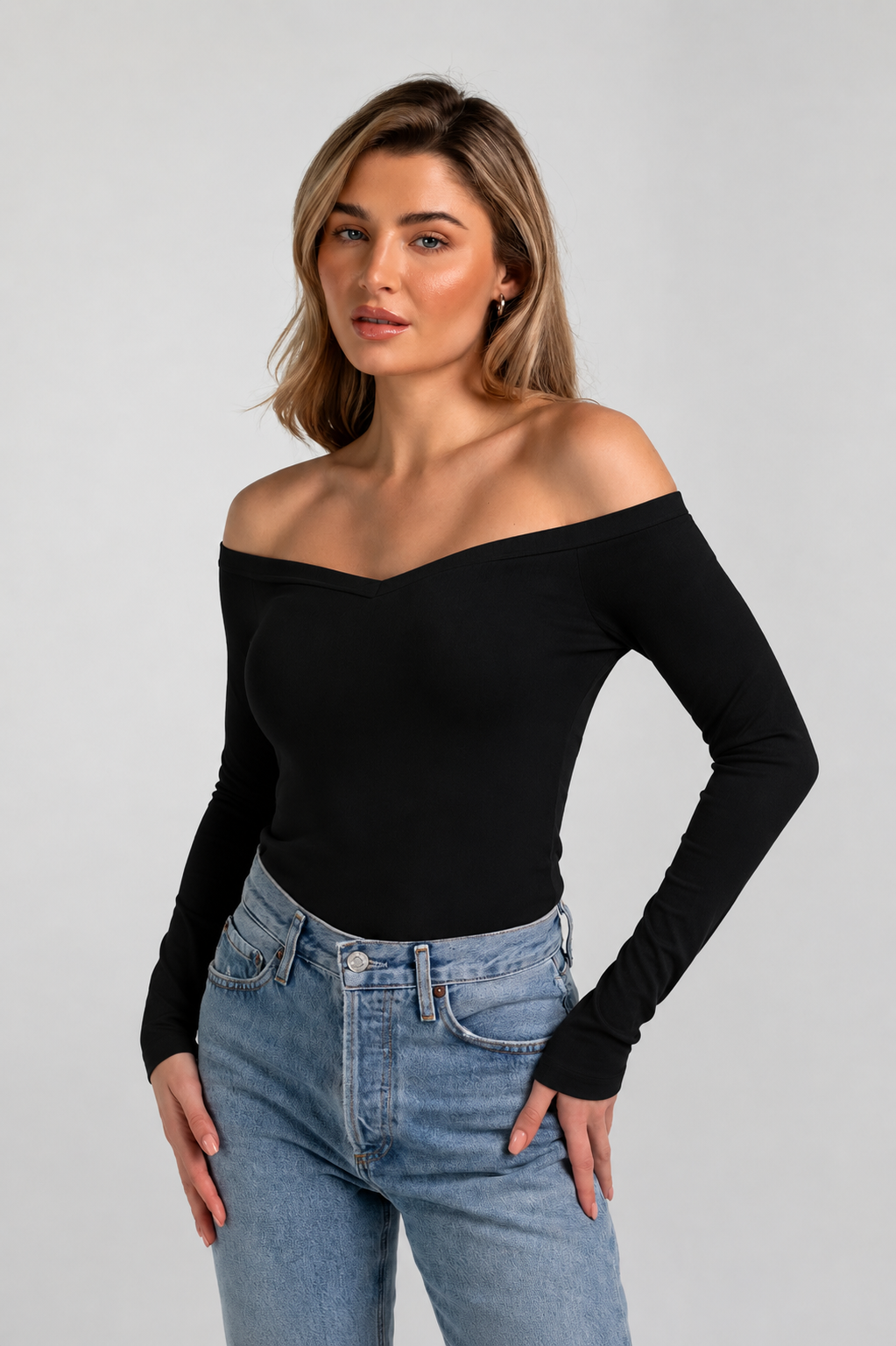 STELLA - BLACK